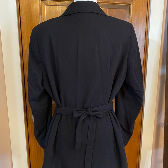 PreLoved classic black blazer - Picture 6 of 8